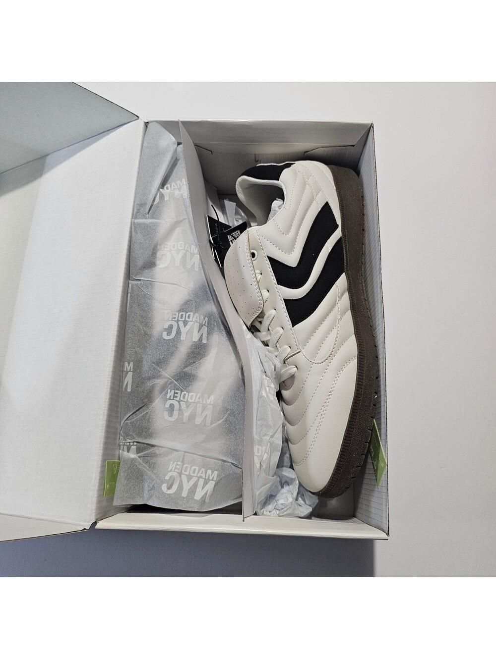 Madden NYC M MNYC Murri Sport Casual men's sneakers white black size 11